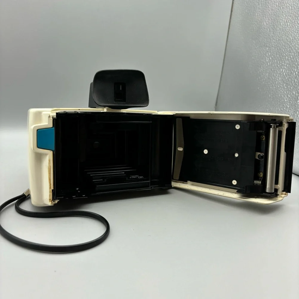 Polaroid Spectra 2/ Swinger Model 20‎ Instant Film Camera Untested - Picture 11 of 15